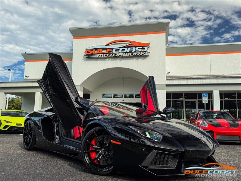 2016 Lamborghini Aventador LP 700-4 Coupe AWD