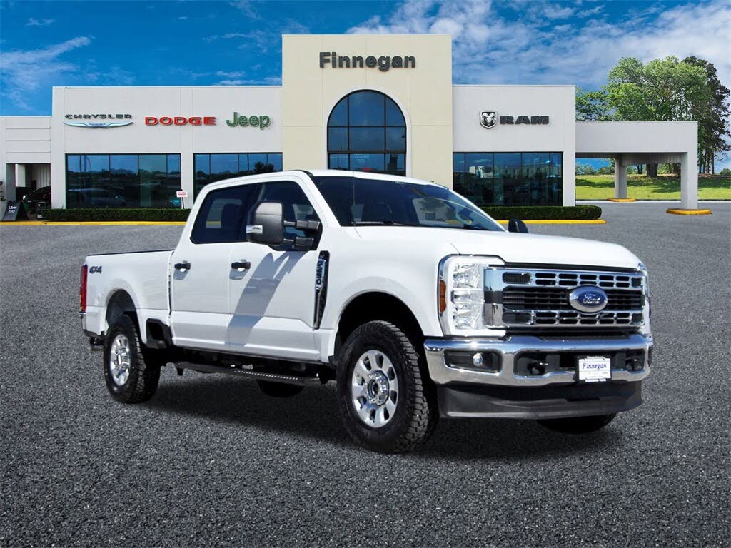 2024 Ford F-250 Super Duty XLT SuperCab 4WD
