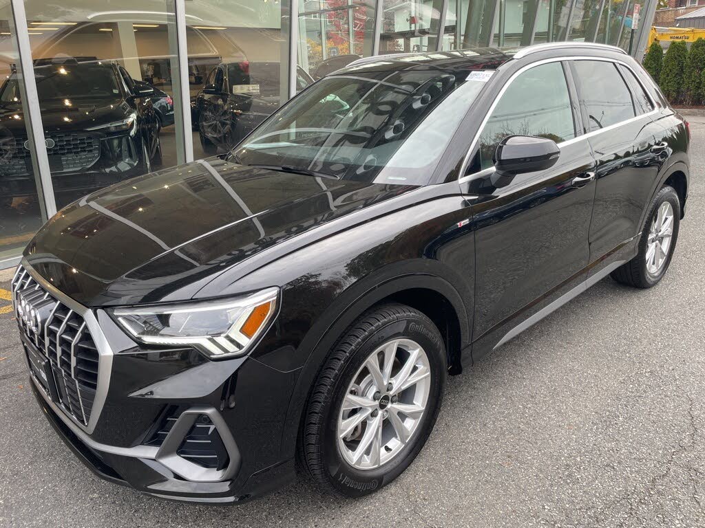 2025 Audi Q3 quattro Premium S Line 45 TFSI