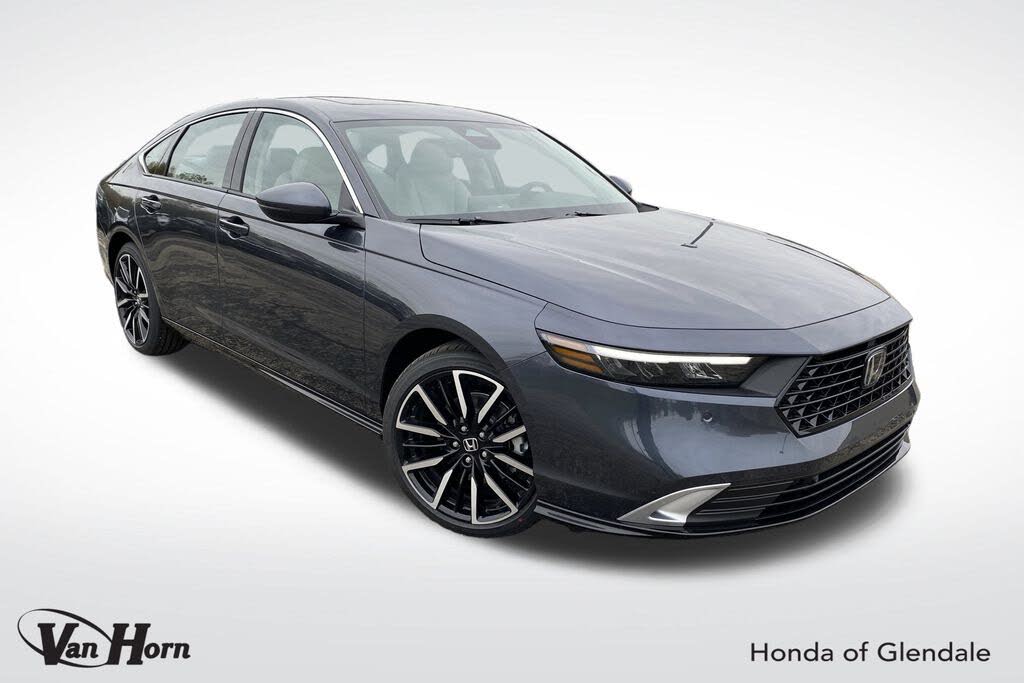 2025 Honda Accord Hybrid Touring FWD