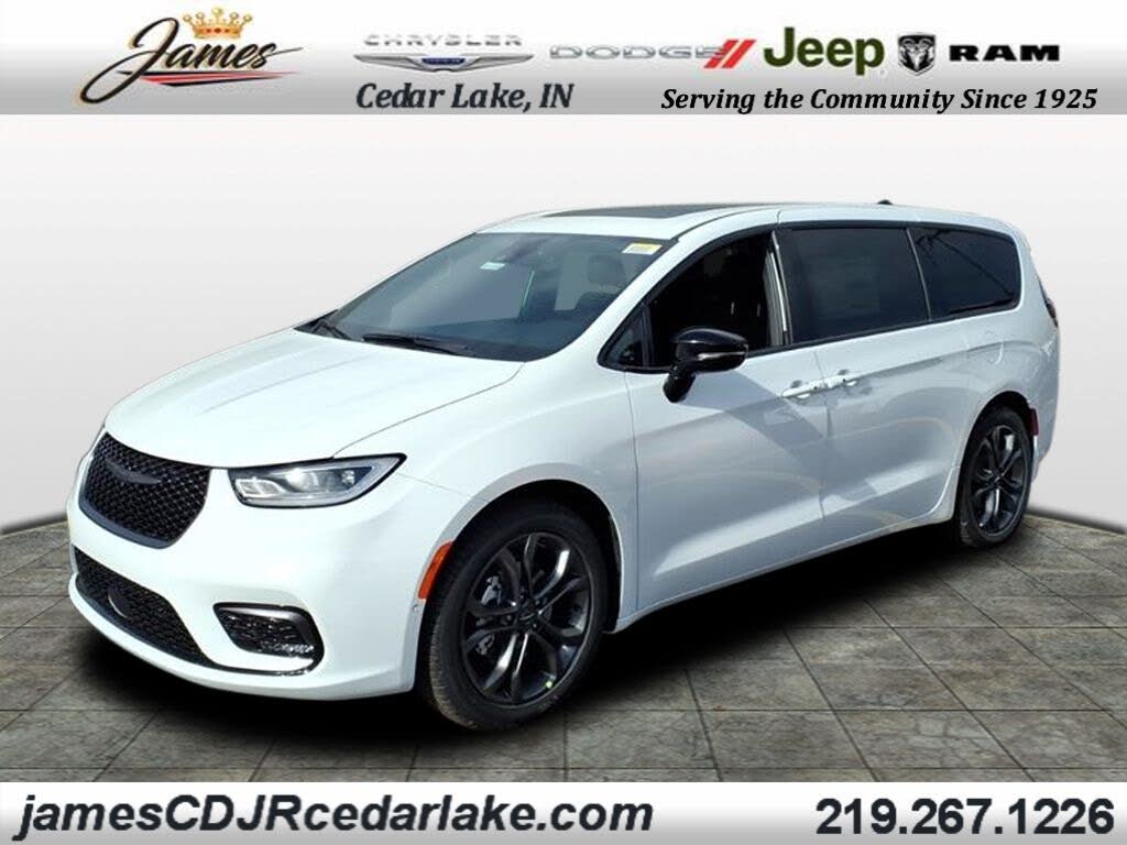 2026 Chrysler Pacifica Select FWD