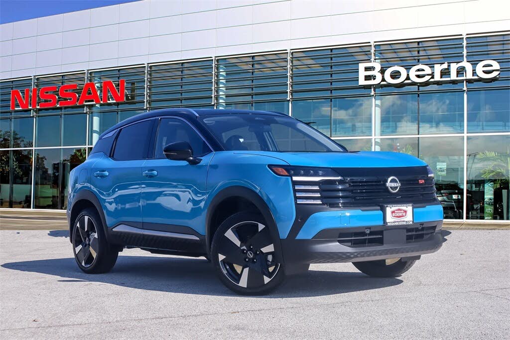 2026 Nissan Kicks SR AWD