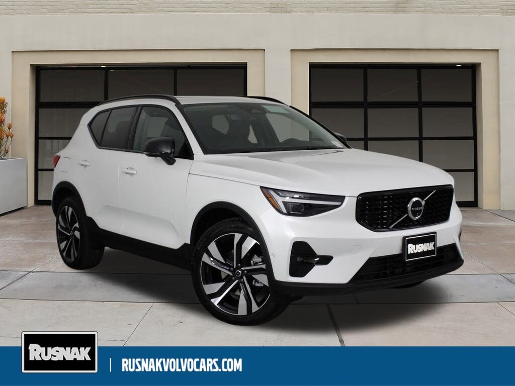 2026 Volvo XC40 B5 Ultra AWD