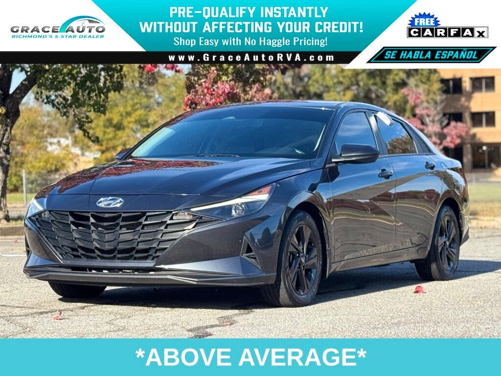 2022 Hyundai Elantra SEL FWD