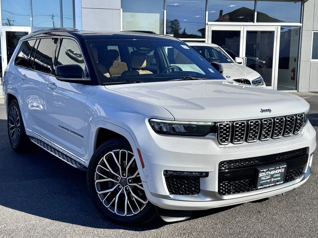 2022 Jeep Grand Cherokee L Summit 4WD