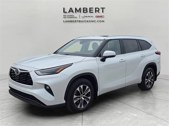 2022 Toyota Highlander XLE AWD