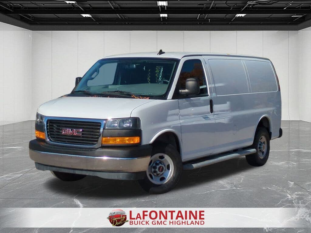 2023 GMC Savana Cargo 2500 RWD