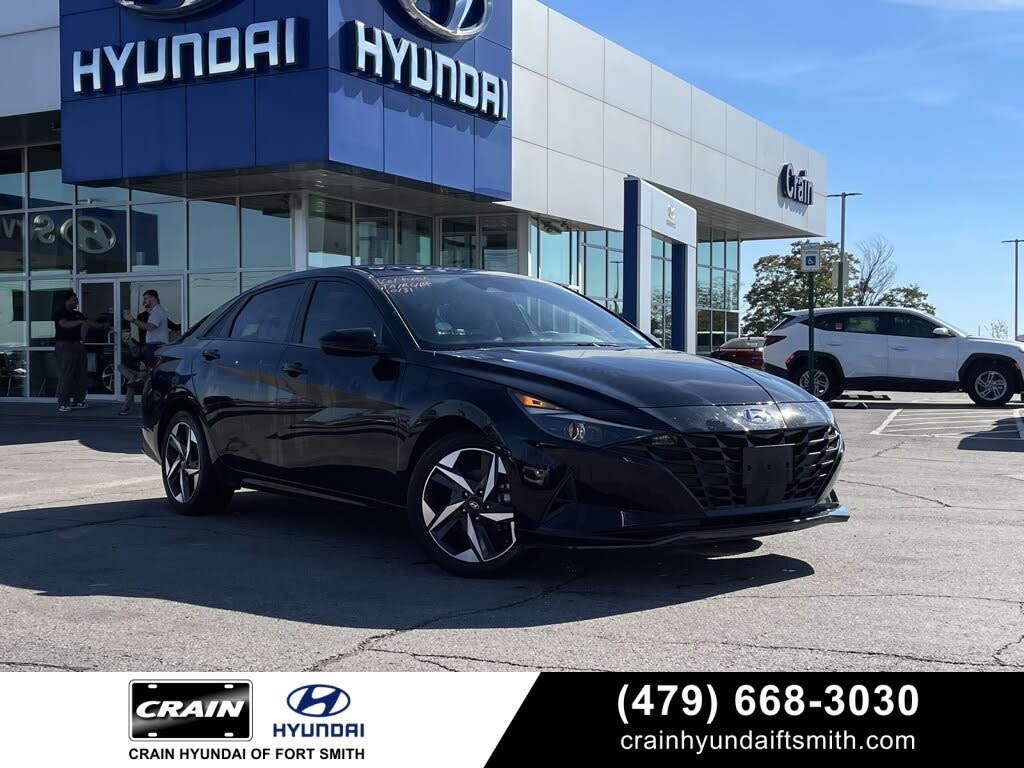2023 Hyundai Elantra SEL FWD