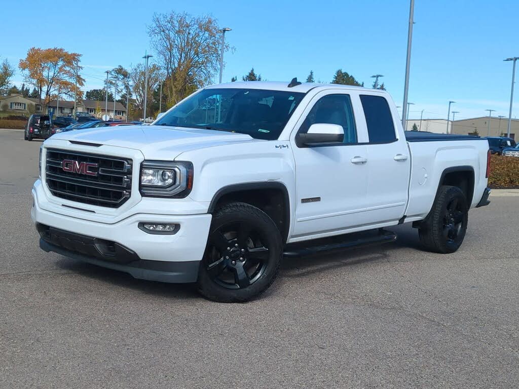 2018 GMC Sierra 1500 Base Double Cab 4WD