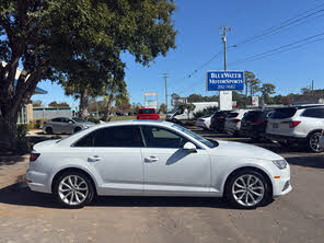 Audi A4 Premium 40 TFSI FWD