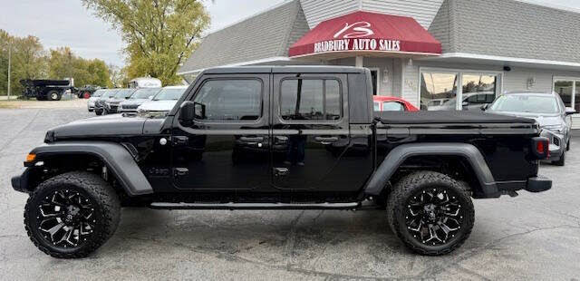 2020 Jeep Gladiator Sport S Crew Cab 4WD