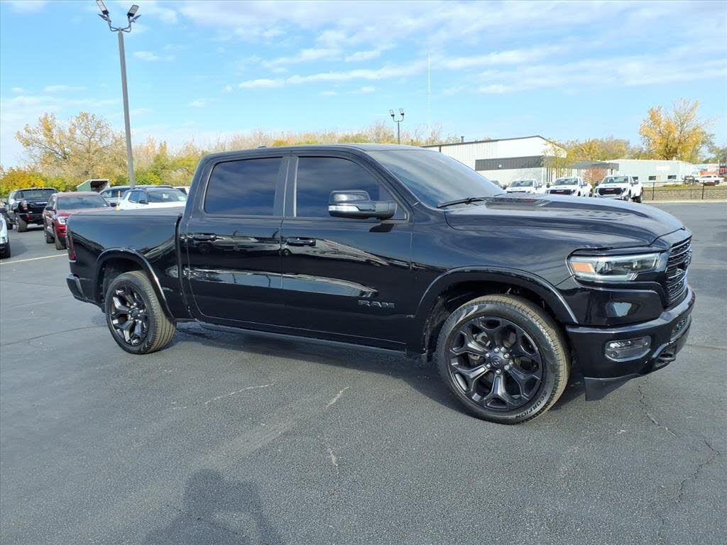 2022 RAM 1500 Limited Crew Cab 4WD