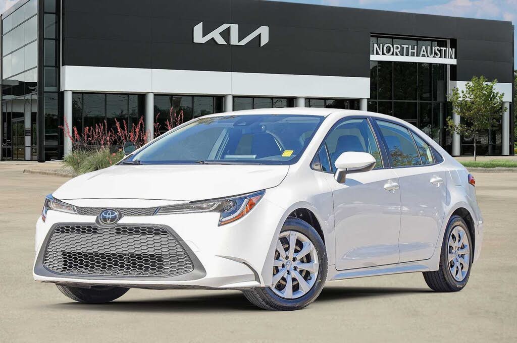 2022 Toyota Corolla LE FWD