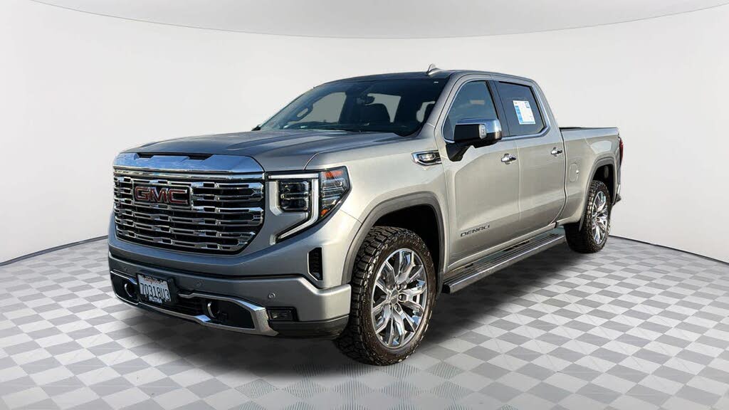 2023 GMC Sierra 1500 Denali Crew Cab 4WD