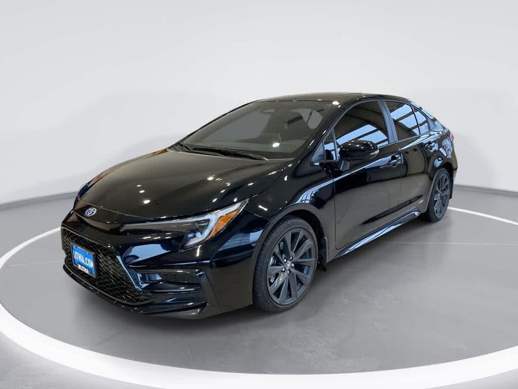 2025 Toyota Corolla Hybrid SE AWD