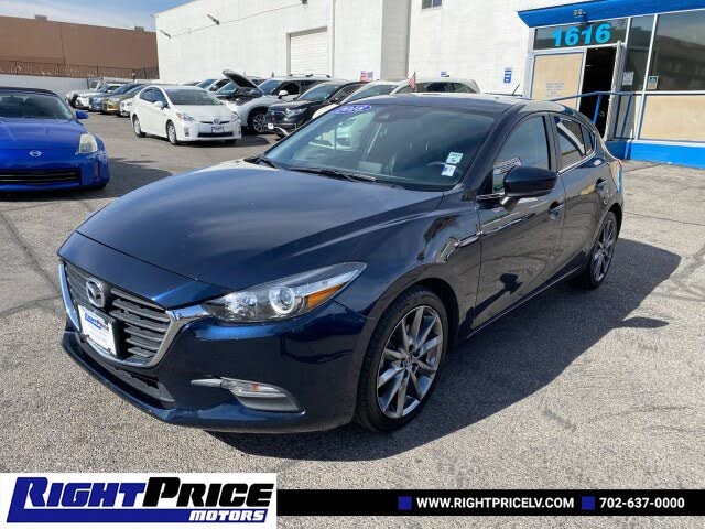 2018 Mazda MAZDA3 Touring Hatchback