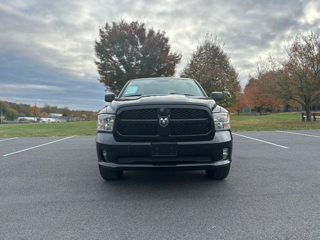 2018 RAM 1500 Express Quad Cab 4WD