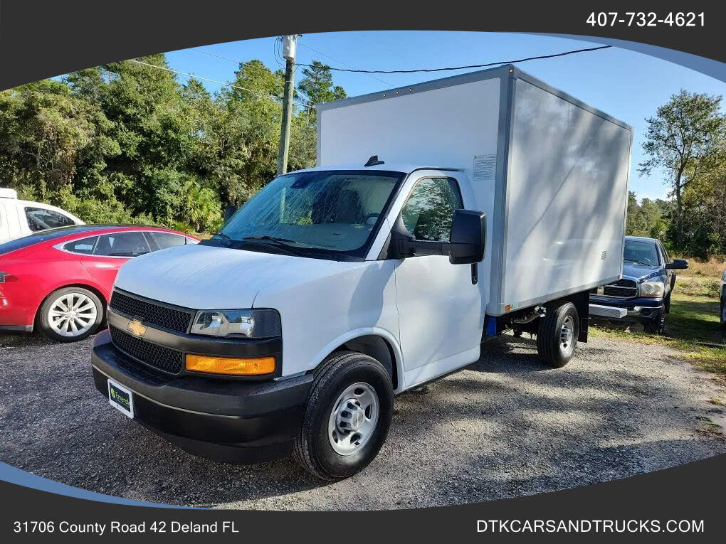 2024 Chevrolet Express Chassis 3500 Cutaway 139
