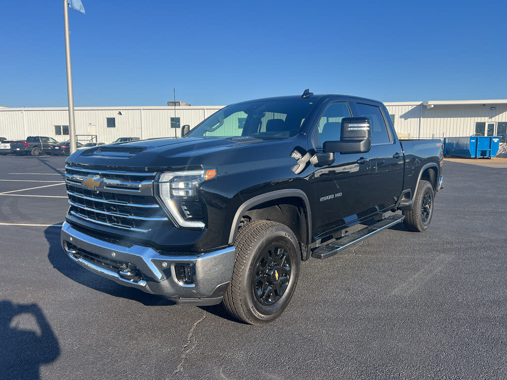 2025 Chevrolet Silverado 2500HD LTZ Crew Cab 4WD