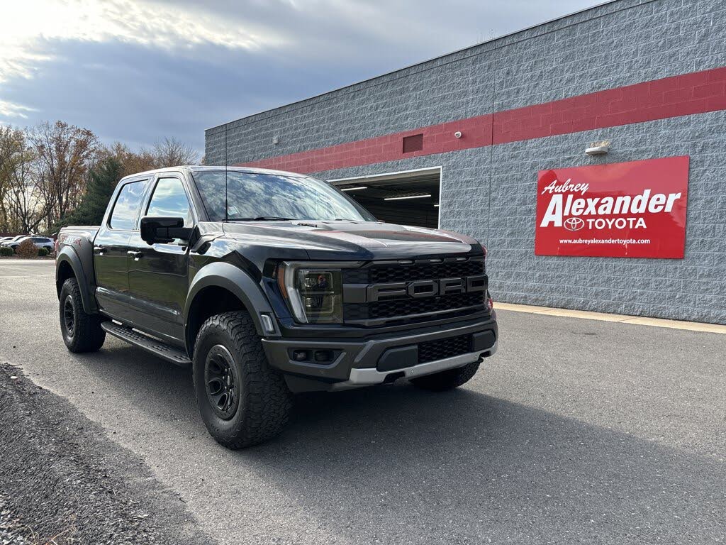 2022 Ford F-150 Raptor SuperCrew 4WD