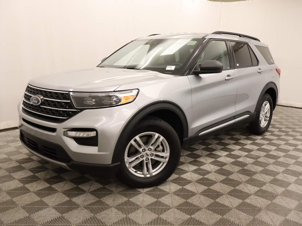 2023 Ford Explorer XLT AWD