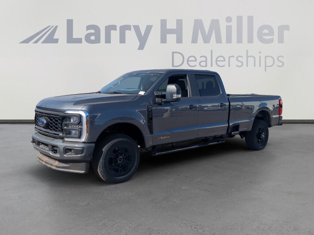 2026 Ford F-350 Super Duty XL Crew Cab 4WD