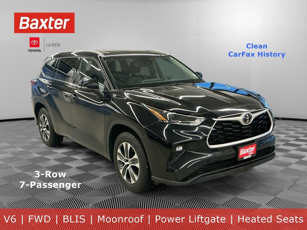 2022 Toyota Highlander XLE FWD