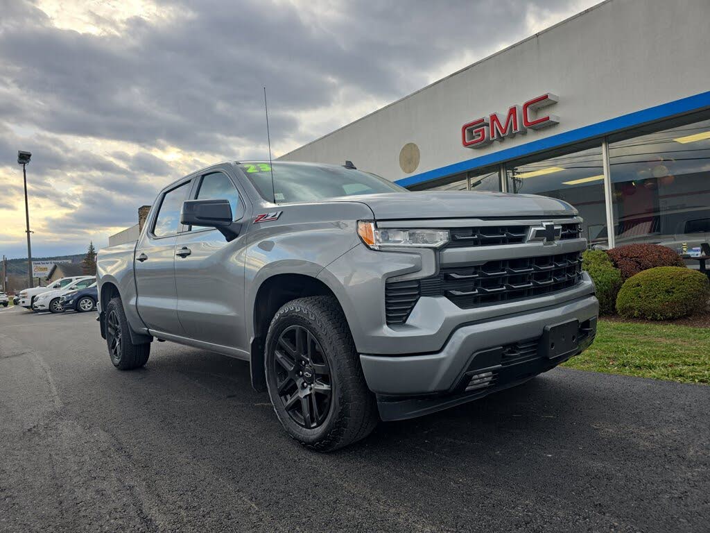 2023 Chevrolet Silverado 1500 RST Crew Cab 4WD