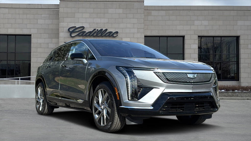 2025 Cadillac OPTIQ Luxury 1 AWD