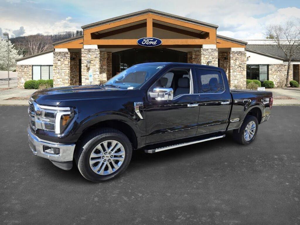 2025 Ford F-150 Lariat SuperCrew 4WD
