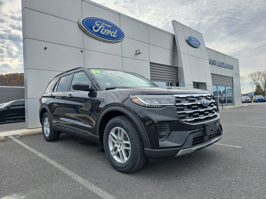 2026 Ford Explorer Active AWD