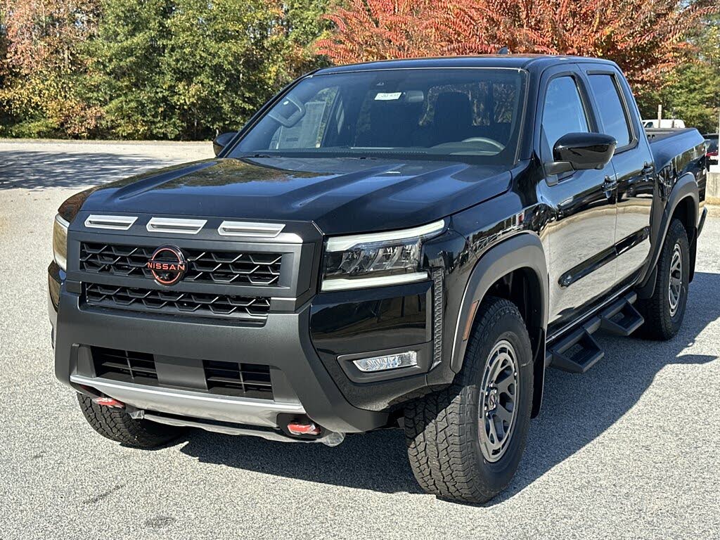 2026 Nissan Frontier PRO-4X Crew Cab 4WD