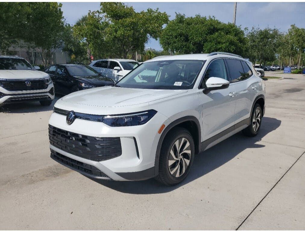 2026 Volkswagen Tiguan S FWD