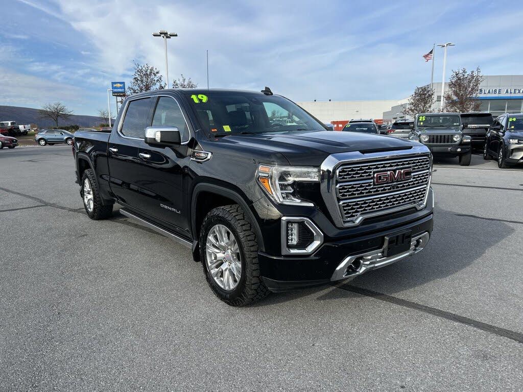 2019 GMC Sierra 1500 Denali Crew Cab 4WD