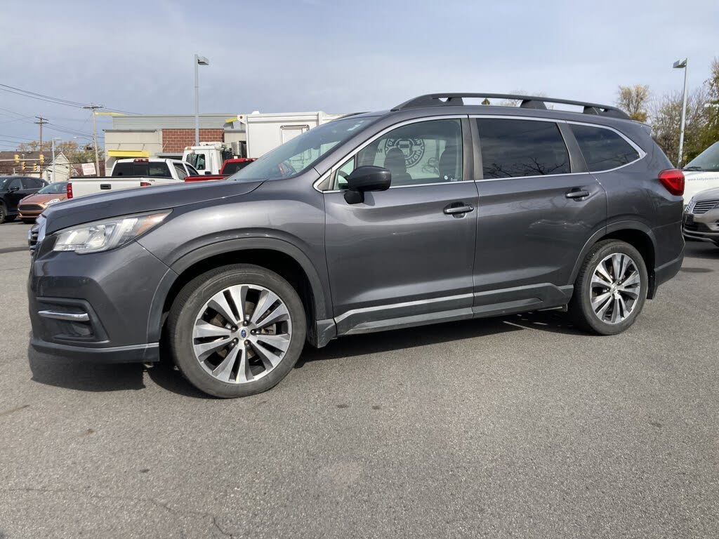 2019 Subaru Ascent Premium 8-Passenger AWD