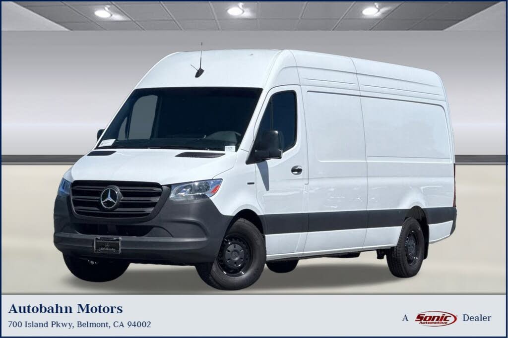 2024 Mercedes-Benz eSprinter 2500 170 High Roof Cargo HO RWD