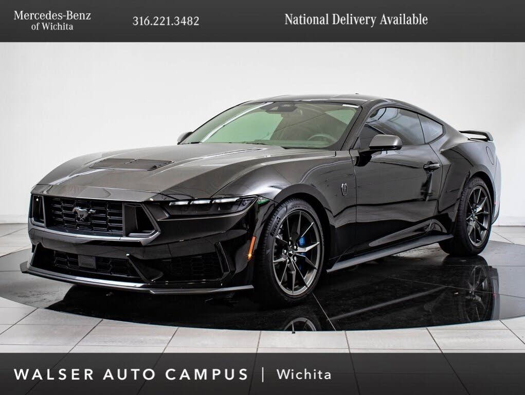 2025 Ford Mustang Dark Horse Fastback RWD