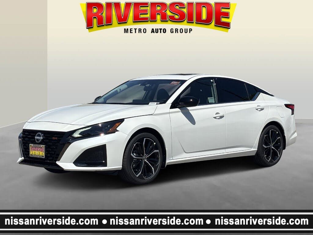 2025 Nissan Altima 2.5 SR FWD