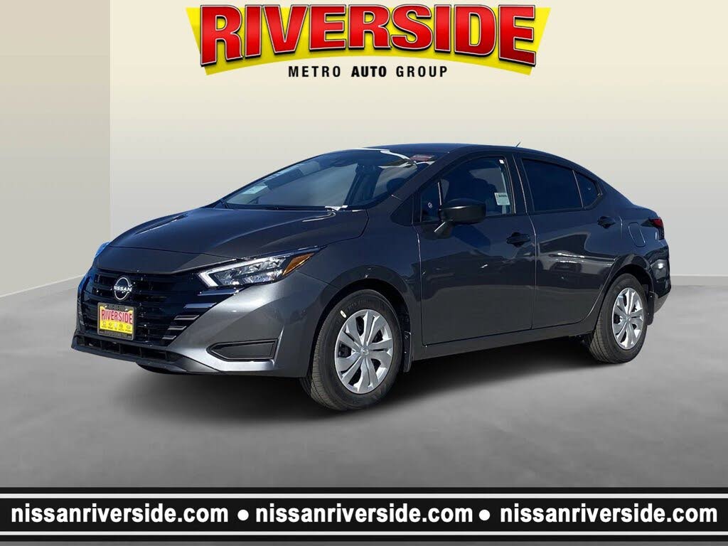 2025 Nissan Versa S FWD