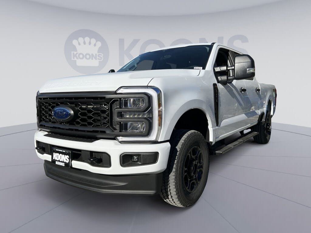 2026 Ford F-250 Super Duty XL Crew Cab 4WD