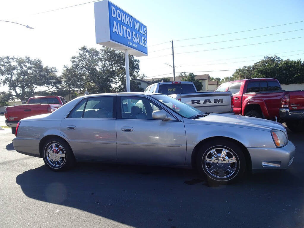 2005 Cadillac DeVille Sedan FWD