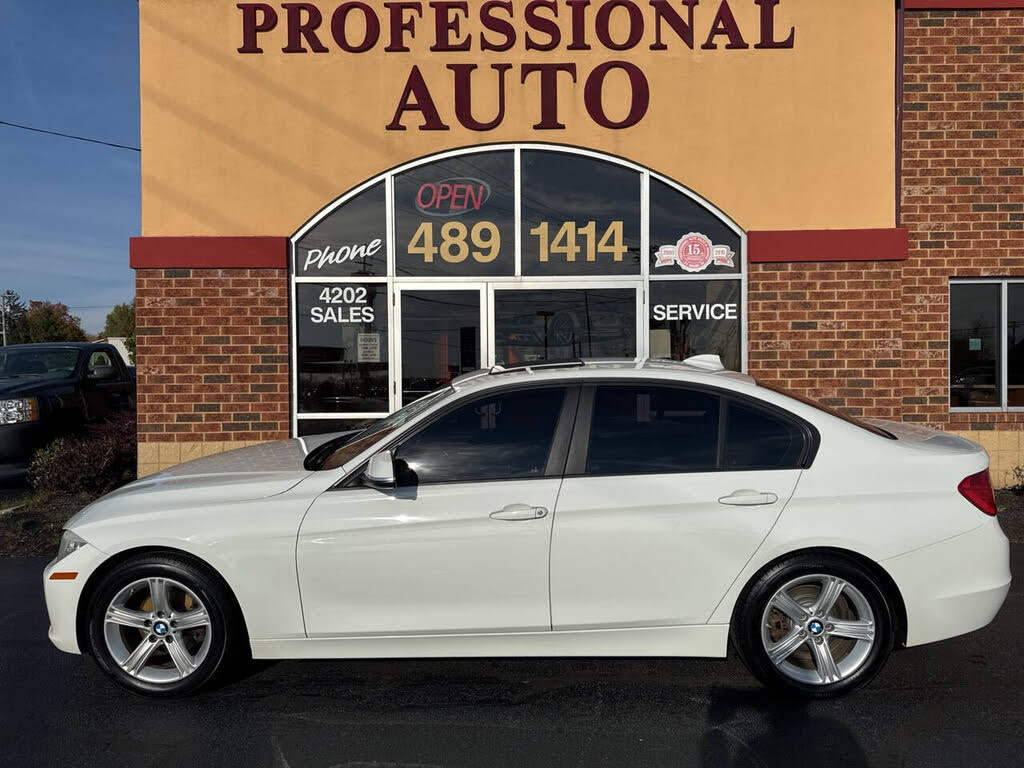 2014 BMW 3 Series 328i xDrive Sedan AWD