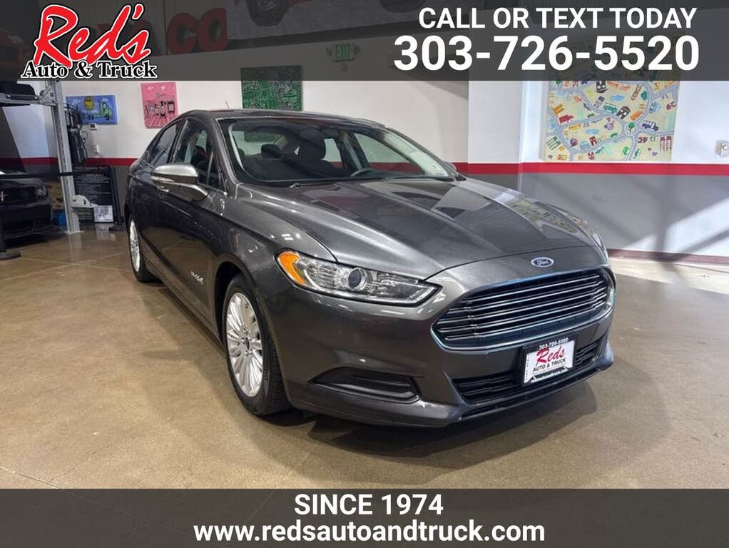 2016 Ford Fusion Hybrid SE FWD