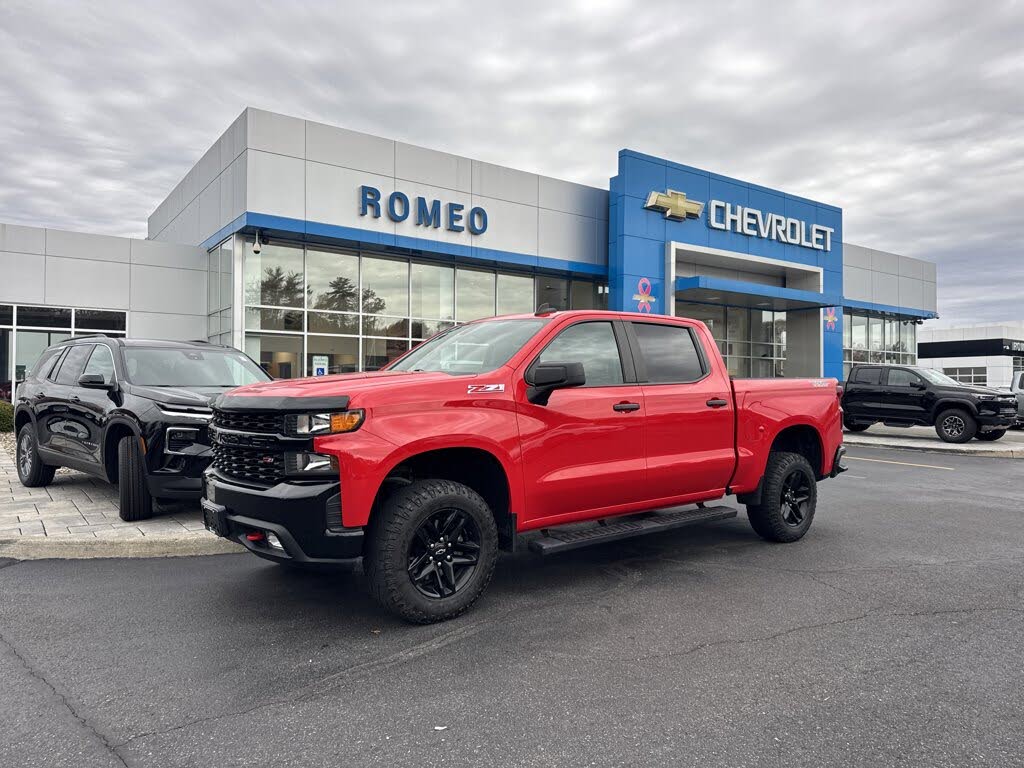 2021 Chevrolet Silverado 1500 Custom Trail Boss Crew Cab 4WD