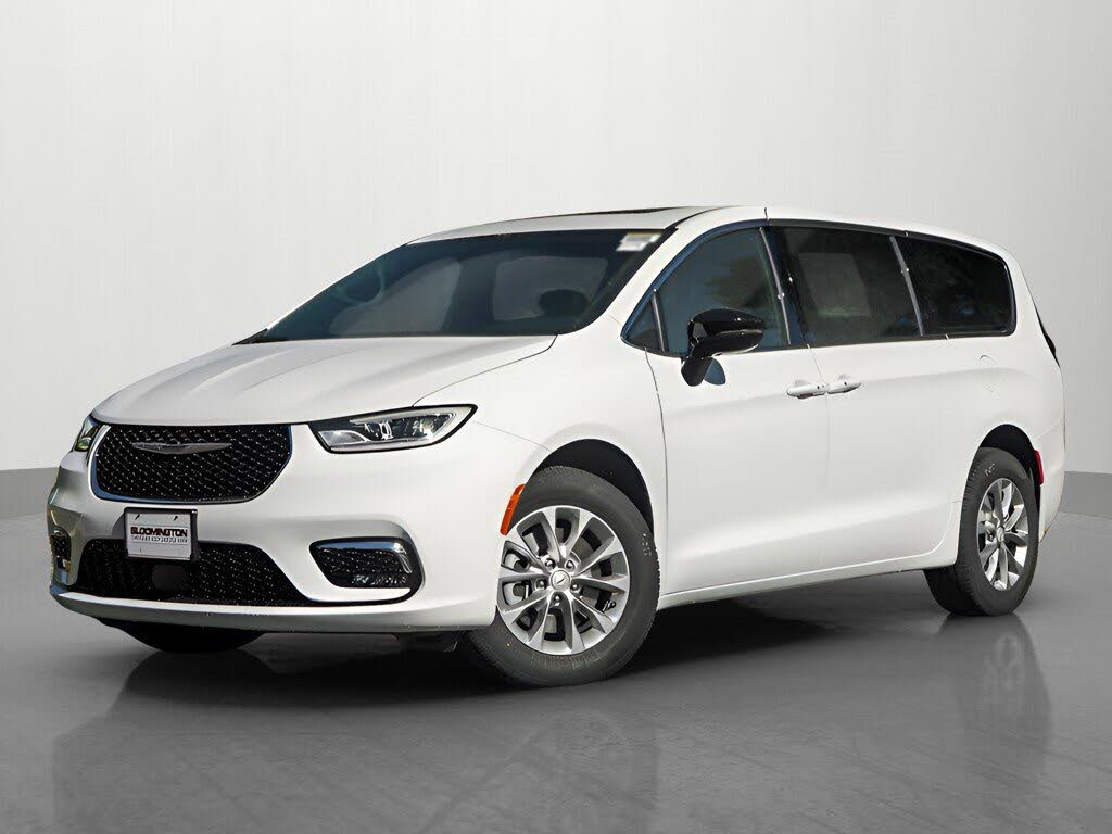 2026 Chrysler Pacifica Select AWD