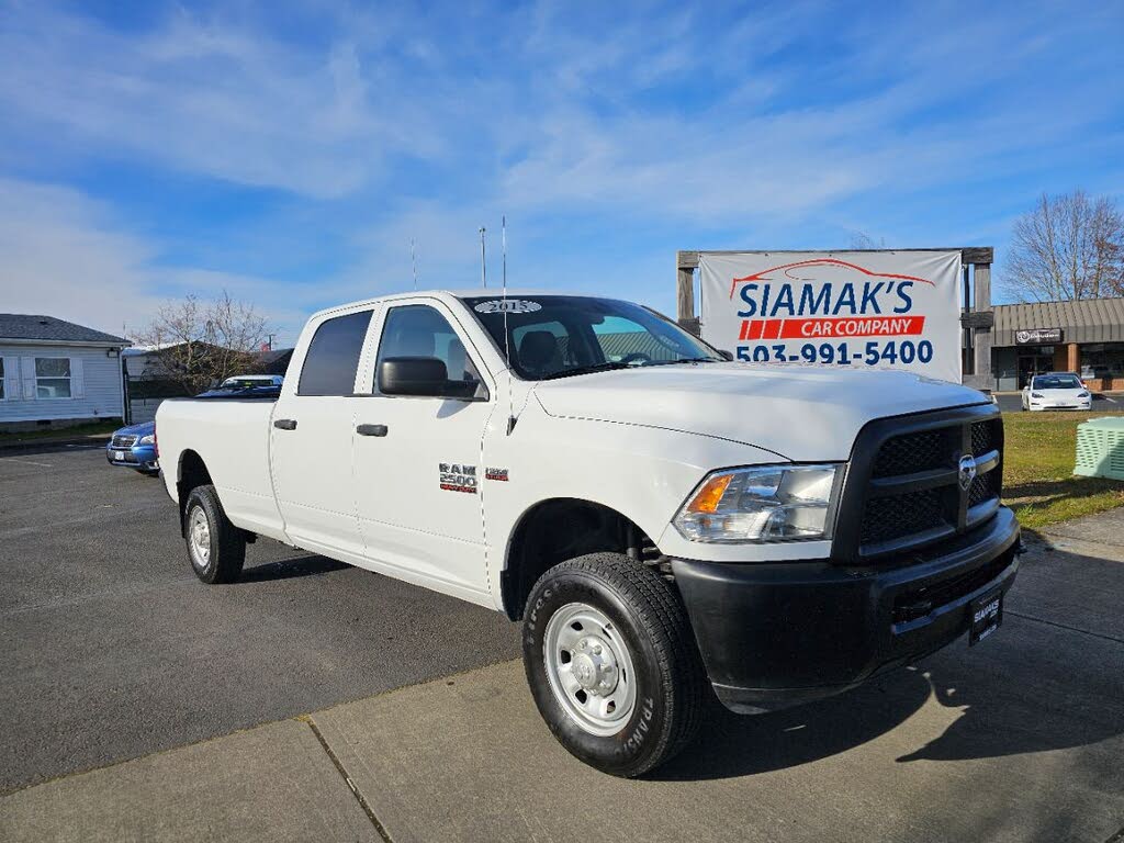 2015 RAM 2500 Tradesman Crew Cab LB 4WD