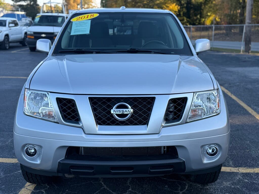 2018 Nissan Frontier PRO-4X Crew Cab 4WD