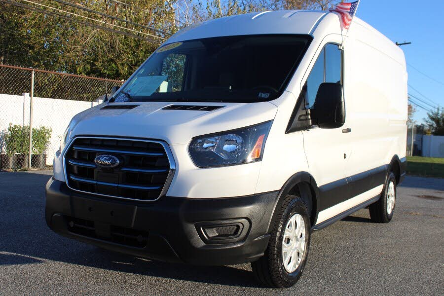2022 Ford E-Transit 350 Medium Roof LB RWD