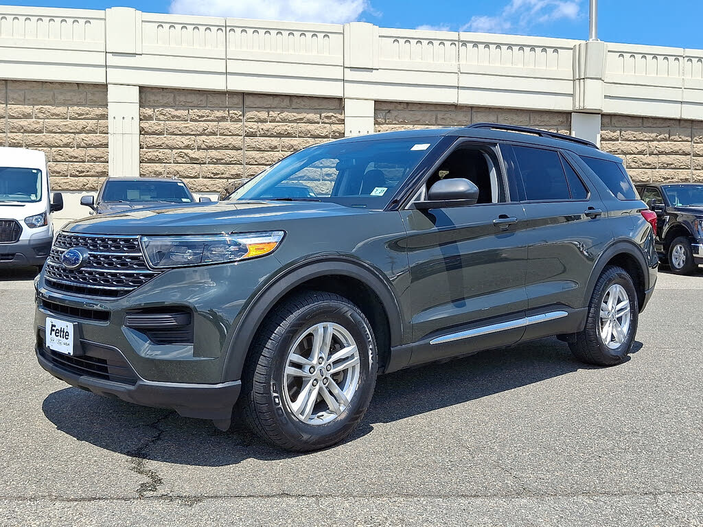 2022 Ford Explorer XLT AWD