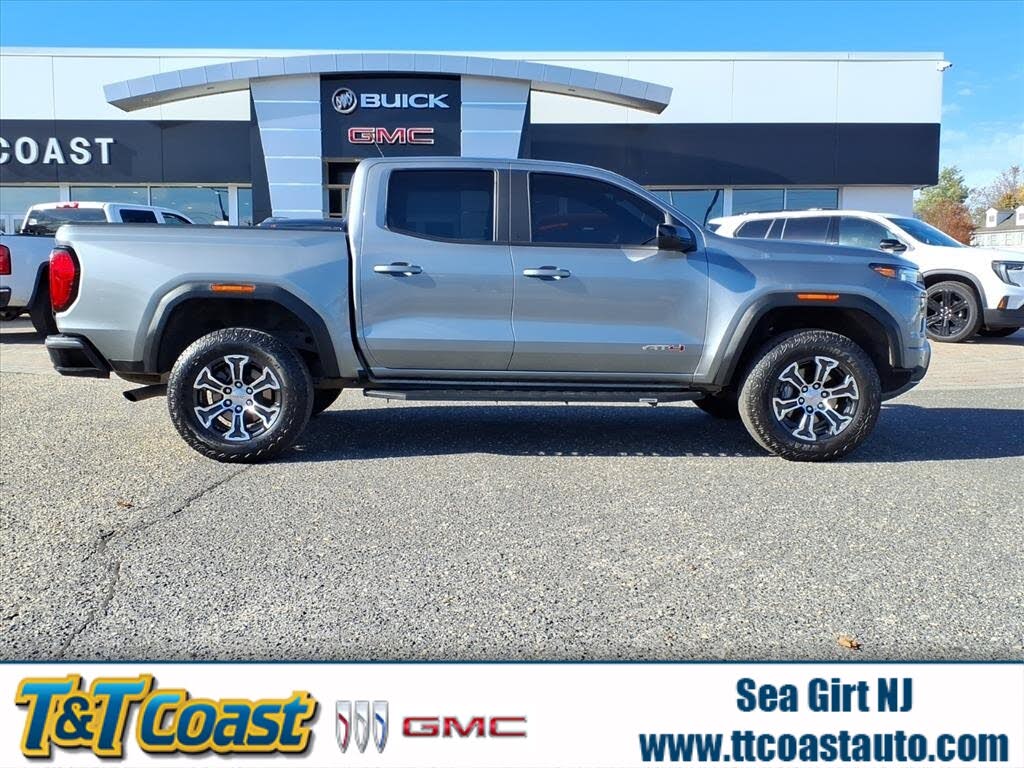 2023 GMC Canyon AT4 Crew Cab 4WD